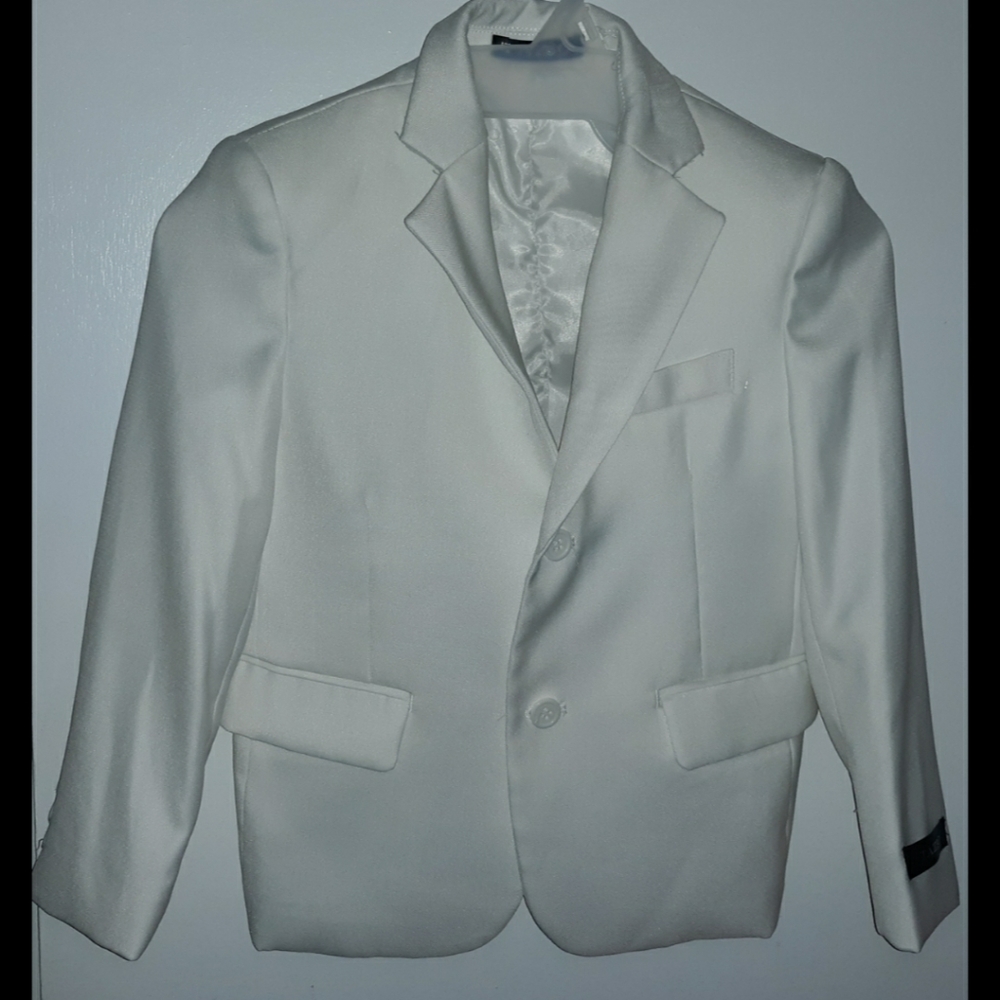 Boy's 3-Piece Pant Suit- Size 6